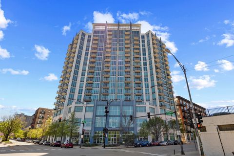 Photo of 1600 S Indiana Avenue #702, Chicago, IL 60616 (MLS # 12582083)