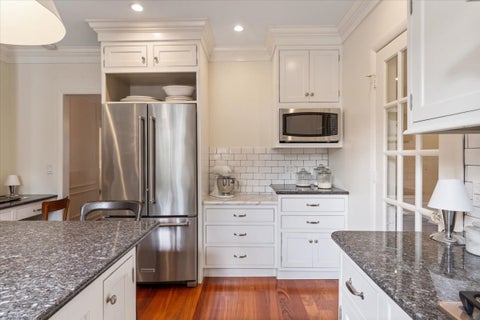 Tiny photo for 650 Green Bay Road, Highland Park, IL 60035 (MLS # 12743833)