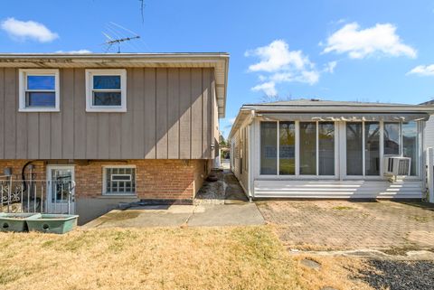 Tiny photo for 15120 Springfield Avenue, Midlothian, IL 60445 (MLS # 12597978)