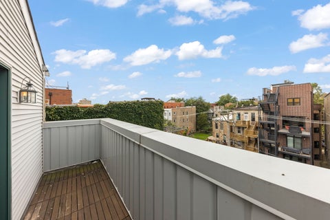 Tiny photo for 3534 N Reta Avenue #3, Chicago, IL 60657 (MLS # 12678589)