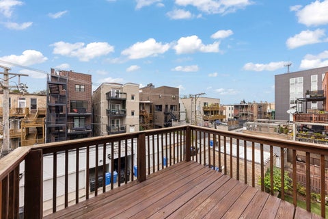Tiny photo for 3534 N Reta Avenue #3, Chicago, IL 60657 (MLS # 12678589)