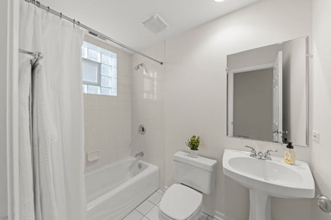 Tiny photo for 3534 N Reta Avenue #3, Chicago, IL 60657 (MLS # 12678589)
