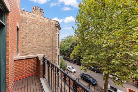 Tiny photo for 3534 N Reta Avenue #3, Chicago, IL 60657 (MLS # 12678589)