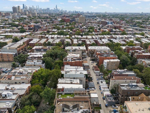 Tiny photo for 3534 N Reta Avenue #3, Chicago, IL 60657 (MLS # 12678589)