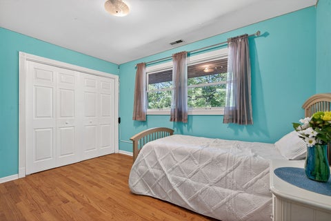 Tiny photo for 39700 N Dilleys Road, Wadsworth, IL 60083 (MLS # 12658128)