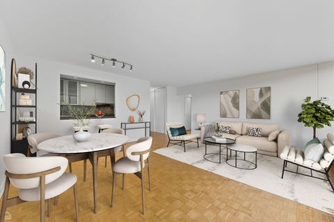 Tiny photo for 2800 N Lake Shore Drive #305, Chicago, IL 60657 (MLS # 12469563)