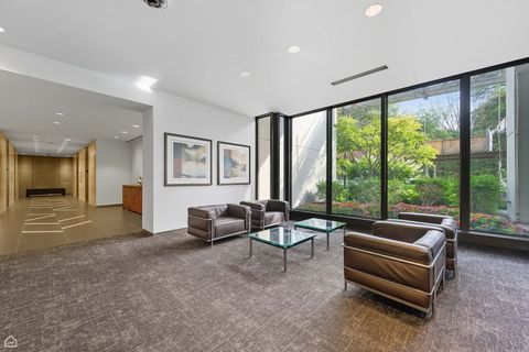 Tiny photo for 2800 N Lake Shore Drive #305, Chicago, IL 60657 (MLS # 12469563)