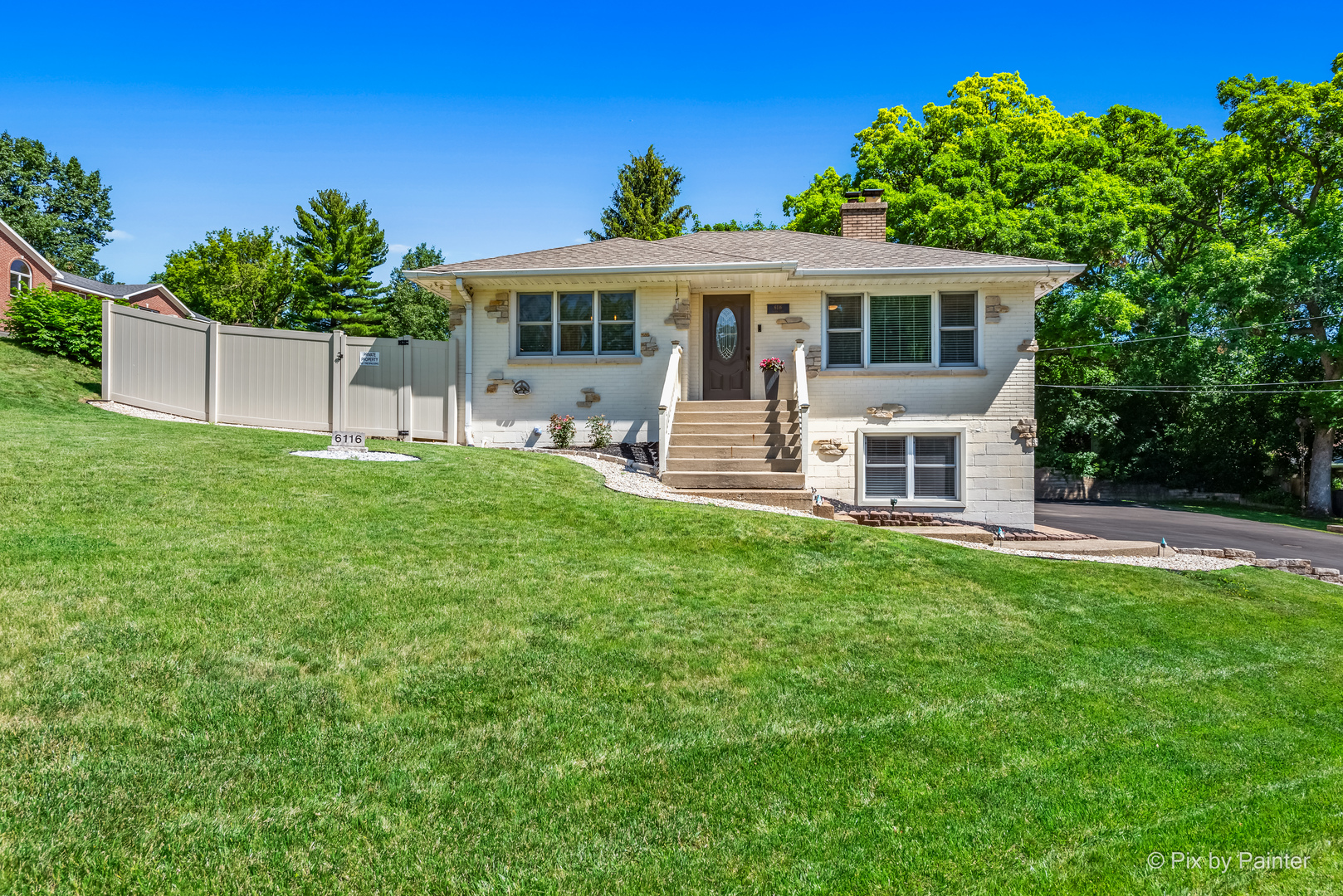 6116 Acorn Lane