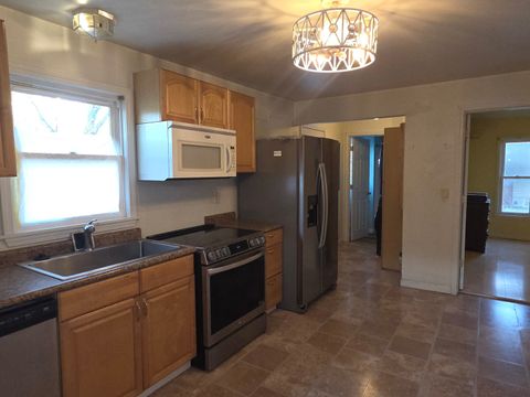 Tiny photo for 104 E Vermont Street, Carterville, IL 62918 (MLS # 12614477)