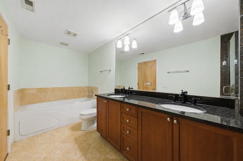 Tiny photo for 3946 N Ravenswood Avenue #411, Chicago, IL 60613 (MLS # 12751786)
