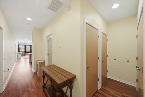 Tiny photo for 3946 N Ravenswood Avenue #411, Chicago, IL 60613 (MLS # 12751786)