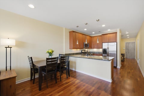Tiny photo for 3946 N Ravenswood Avenue #411, Chicago, IL 60613 (MLS # 12751786)