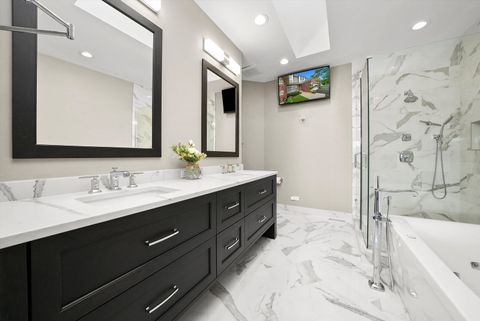 Tiny photo for 1022 W Bogey Lane, Palatine, IL 60067 (MLS # 12421355)