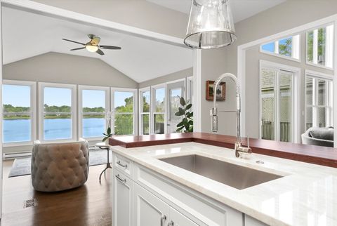 Tiny photo for 1022 W Bogey Lane, Palatine, IL 60067 (MLS # 12421355)
