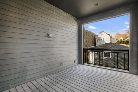 Tiny photo for 4920 N WHIPPLE Street #1, Chicago, IL 60625 (MLS # 12488911)