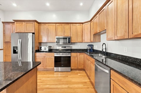 Tiny photo for 6137 S Kimbark Avenue #2, Chicago, IL 60637 (MLS # 12789559)