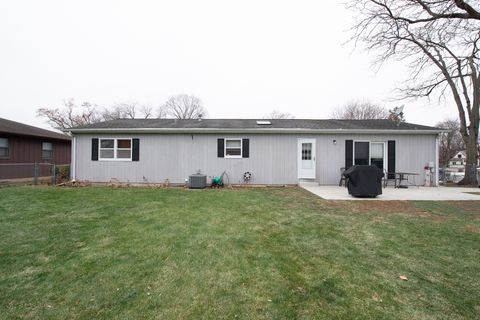 Tiny photo for 17 N Weston Avenue, Elgin, IL 60123 (MLS # 12505868)