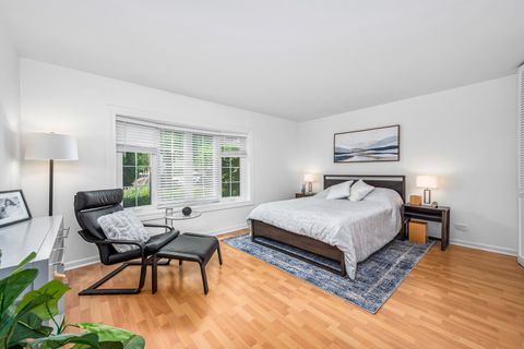 Tiny photo for 909 GREENWOOD Street #1C, Evanston, IL 60201 (MLS # 12495922)