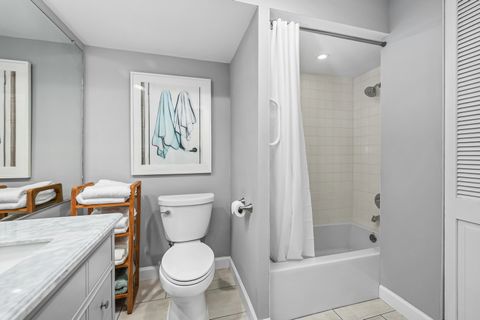 Tiny photo for 909 GREENWOOD Street #1C, Evanston, IL 60201 (MLS # 12495922)