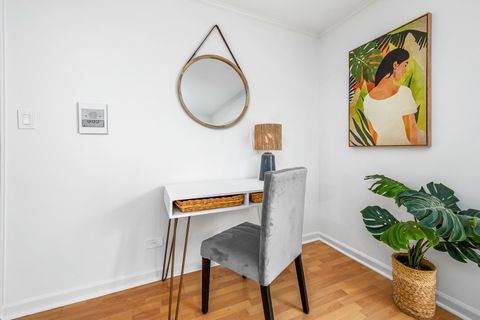 Tiny photo for 909 GREENWOOD Street #1C, Evanston, IL 60201 (MLS # 12495922)