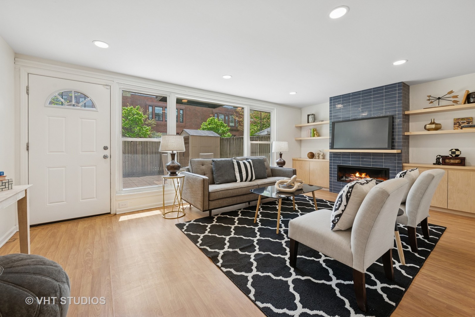 1313 E 55th Street