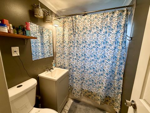 Tiny photo for 827 Monroe Avenue, Carpentersville, IL 60110 (MLS # 12579198)