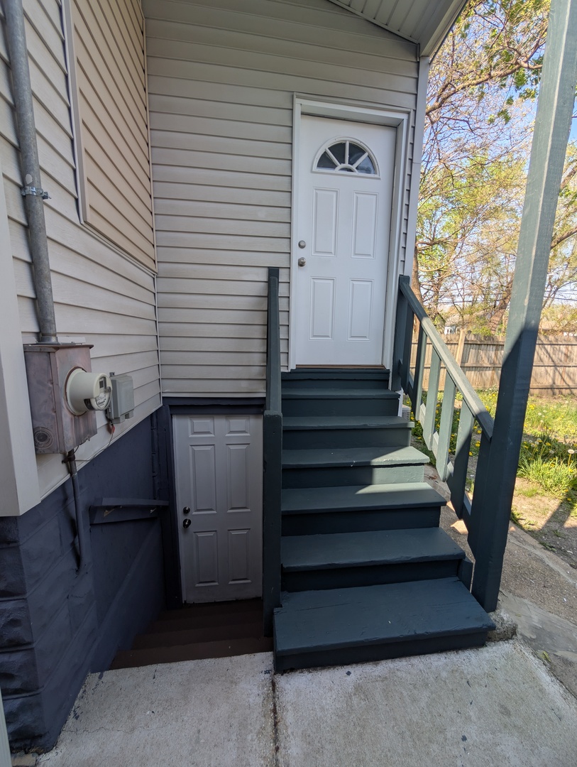 7117 S Wolcott Avenue