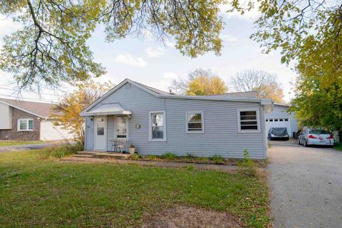 Photo of 1225 S Lawler Avenue, Lombard, IL 60148 (MLS # 12526802)