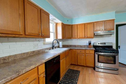 Tiny photo for 1225 S Lawler Avenue, Lombard, IL 60148 (MLS # 12526802)