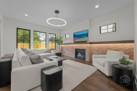 Tiny photo for 328 S Loomis Street, Naperville, IL 60540 (MLS # 12270661)