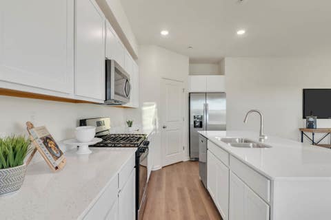 Tiny photo for 2408 Semillon Street, Oswego, IL 60543 (MLS # 12657699)