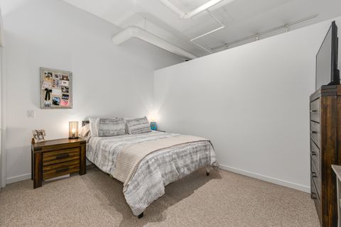 Tiny photo for 333 N CANAL Street #1306, Chicago, IL 60606 (MLS # 12606325)