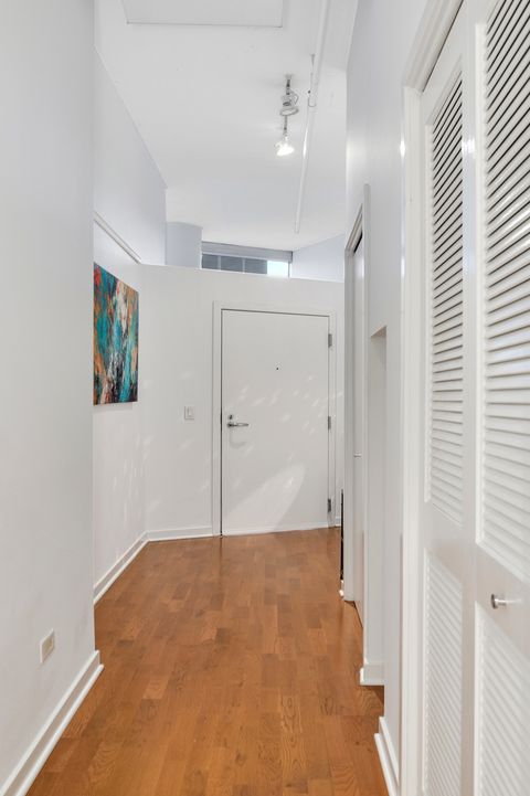 Tiny photo for 333 N CANAL Street #1306, Chicago, IL 60606 (MLS # 12606325)