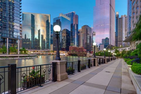 Tiny photo for 333 N CANAL Street #1306, Chicago, IL 60606 (MLS # 12606325)