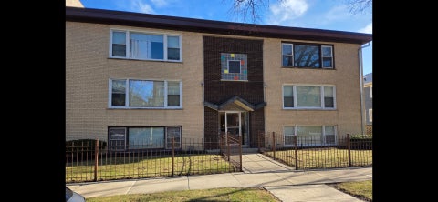 Photo of 420 S Kenilworth Avenue #18, Oak Park, IL 60302 (MLS # 12766009)