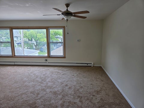 Tiny photo for 420 S Kenilworth Avenue #18, Oak Park, IL 60302 (MLS # 12766009)
