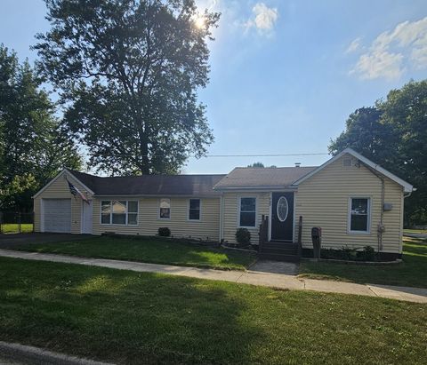 Photo of 900 Charles Street, Aurora, IL 60506 (MLS # 12513380)