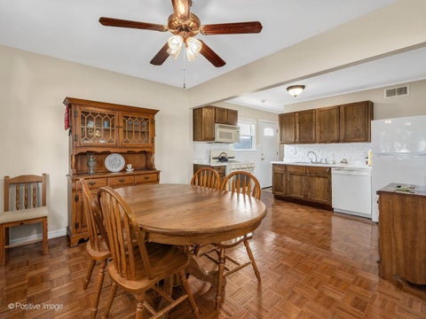 Tiny photo for 23 W Naperville Road, Westmont, IL 60559 (MLS # 12712479)