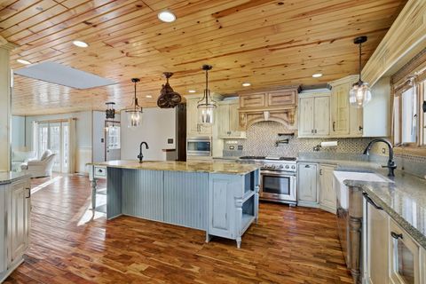 Tiny photo for 12856 S Brian Place, Palos Park, IL 60464 (MLS # 12332797)