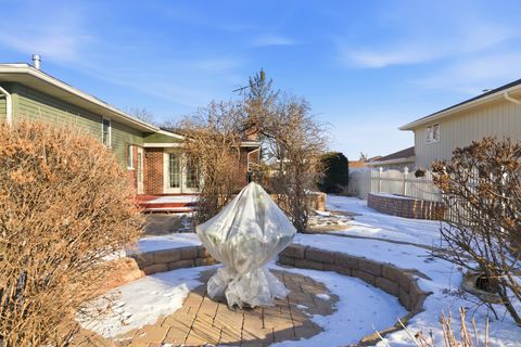 Tiny photo for 12856 S Brian Place, Palos Park, IL 60464 (MLS # 12332797)