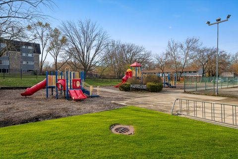 Tiny photo for 3056 Kingston Court, Streamwood, IL 60107 (MLS # 12529497)