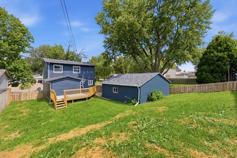 Tiny photo for 1903 Kings Drive, Bettendorf, IA 52722 (MLS # 12745672)