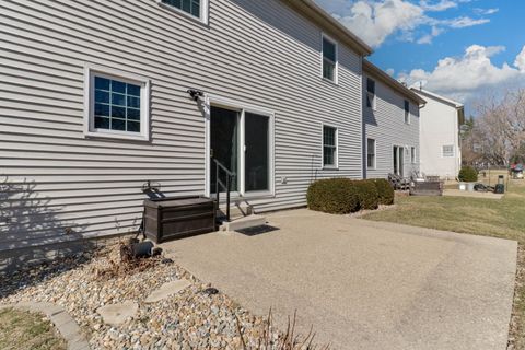 Tiny photo for 20 Crystal Court, Bloomington, IL 61704 (MLS # 12552008)