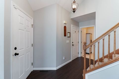 Tiny photo for 20 Crystal Court, Bloomington, IL 61704 (MLS # 12552008)