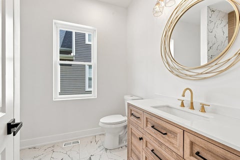 Tiny photo for 638 N Lotus Avenue, Chicago, IL 60644 (MLS # 12739496)