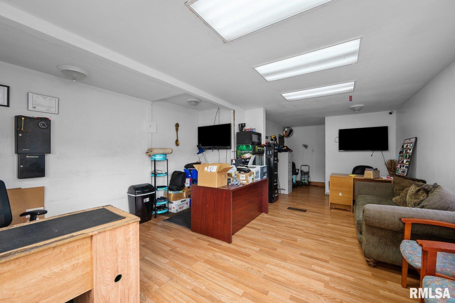 2907 11TH Street