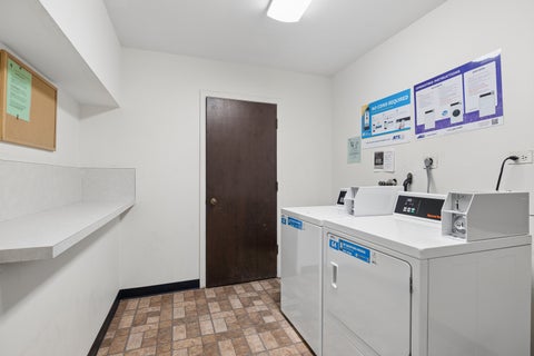 Tiny photo for 456 Raintree Court #2C, Glen Ellyn, IL 60137 (MLS # 12757631)