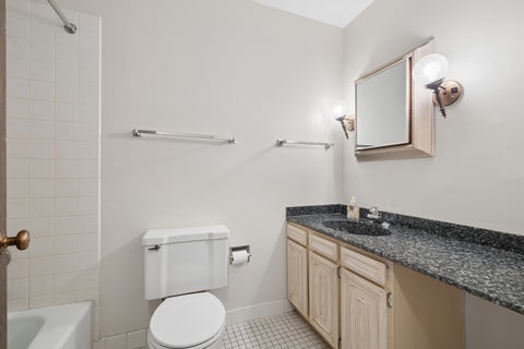 Tiny photo for 456 Raintree Court #2C, Glen Ellyn, IL 60137 (MLS # 12757631)