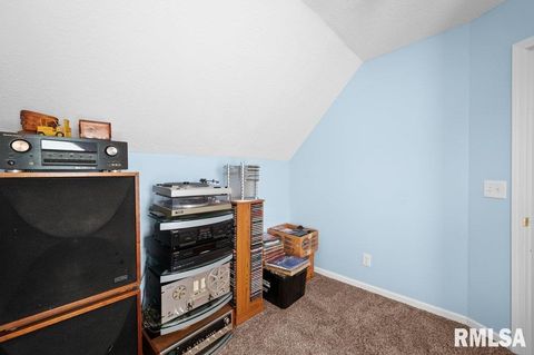 Tiny photo for 341 W 30TH Street, Davenport, IA 52803 (MLS # QC4269344)