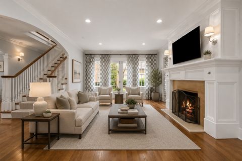 Tiny photo for 127 Glenwood Avenue, Winnetka, IL 60093 (MLS # 12677019)
